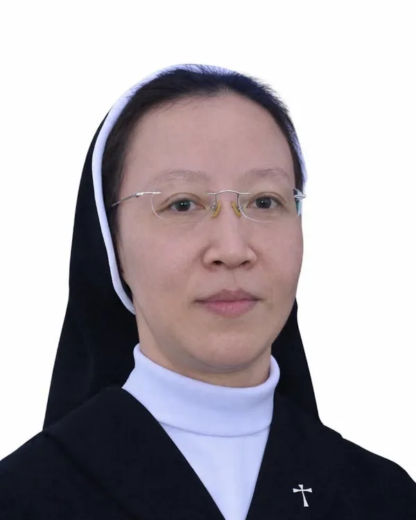 Quản thủ Thư viện: Nữ tu Monica Trần Thị Thanh Hồng